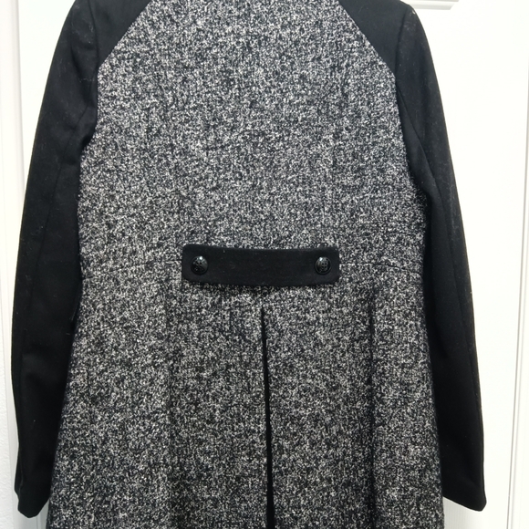 CLEARANCE SALE!! Black Rivet Women's Formal Two-Tone Pea Coat. - Picture 4 of 11